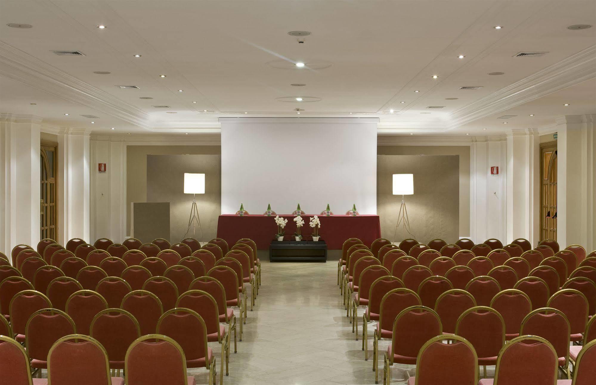 Ambasciatori Place Hotel Ф'юджі Екстер'єр фото