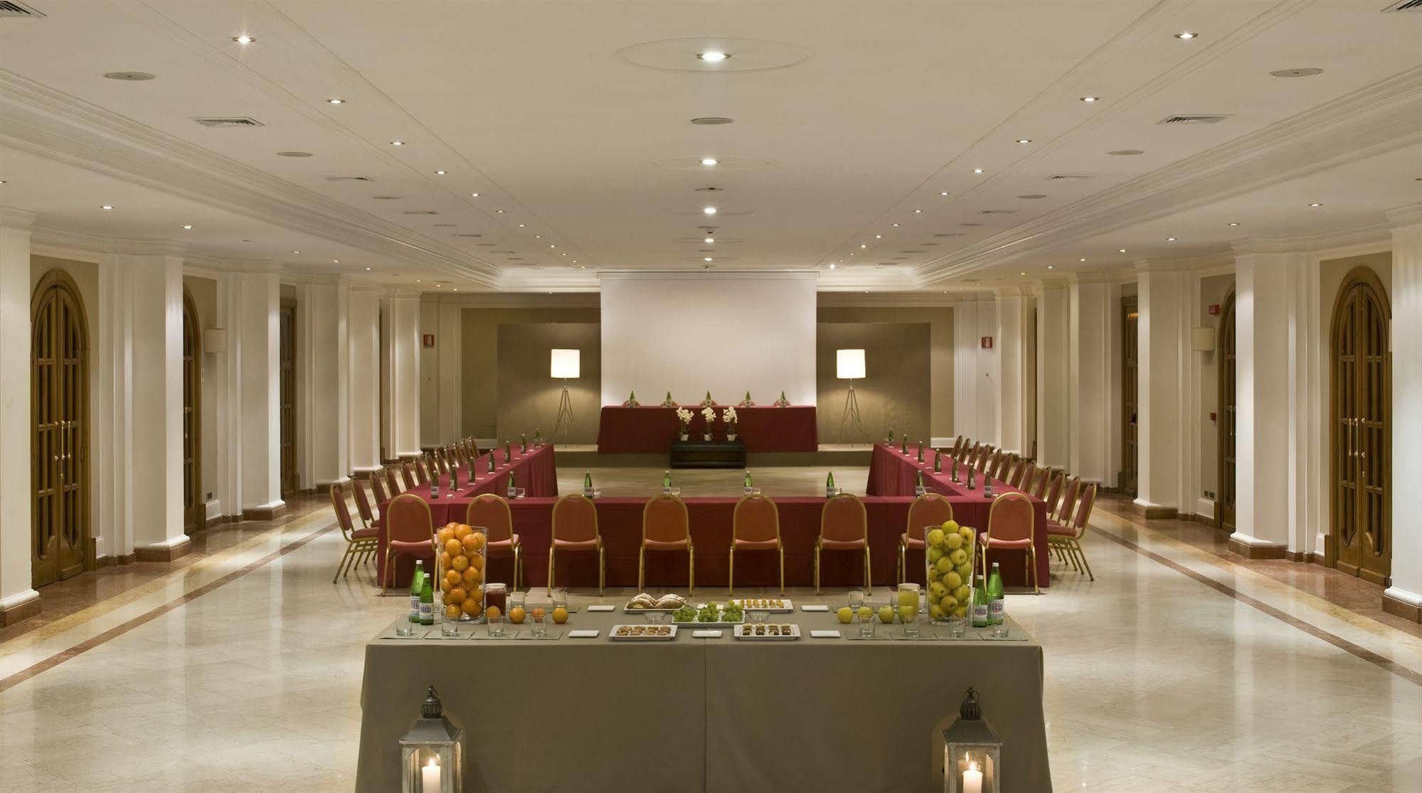 Ambasciatori Place Hotel Ф'юджі Екстер'єр фото